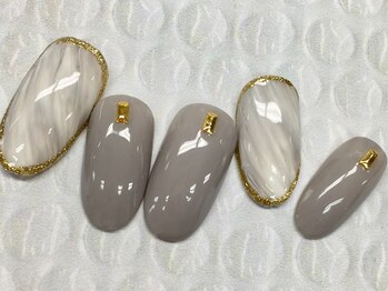 定額制、初回オフ無料で7150円♪