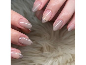 ルナ(LuNa)/グレージュ/シンプルネイル