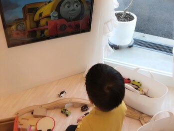 クレフ アイラッシュサロン(CLEF)/キッズスペースでDVDも◎