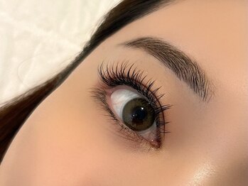 チピ 宜野湾店(chipie)の写真/【お目元ぱっちり】圧倒的な柔らかさでボリュームがあるのに自然で軽やかな仕上がりに◎
