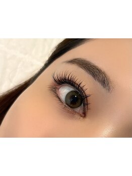 ボリュームのある目元にしたい