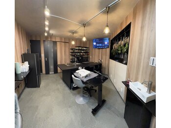 ローネイル(Raw nail)