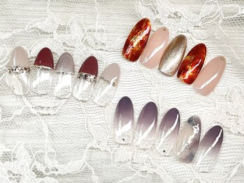 ネイルサロン アビー グランデュオ蒲田店(abbie)の写真/ミラーやマグネットなど月ごとにトレンド定額デザイン選べます♪パラジェル取扱いあり◎