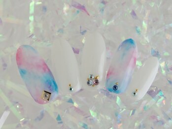 シューズネイルプロデュース/夏タイダイデザイン