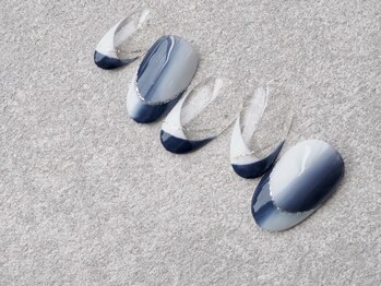 カトルナフ(quatre fois neuf)/おしゃれフレンチネイル