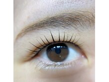 人気のラッシュリフト＊目元に合わせた仕上がりに◎