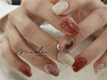 ミエレ(miele)/ミラーフラワーボルドーネイル