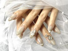 ワイ(y)/グレーネイル