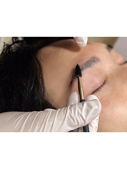 アイブロウメニューがあるサロン