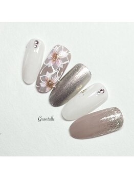 グランチュール(Grantulle)/フラワーネイル