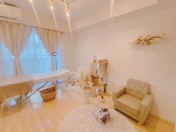 スリーメイト(3-MATE)の写真/【江坂駅徒歩5分】完全個室のプライベートサロン♪平日お時間限定のお得なクーポンもご用意しております☆