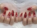 レッドビジューネイル