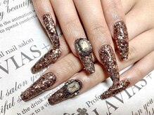 ラヴィアスプラス(LAVIAS+)/