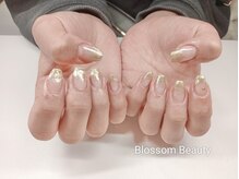 ブロッサムビューティー(Blossom Beauty)/手元から気分上げましょう☆