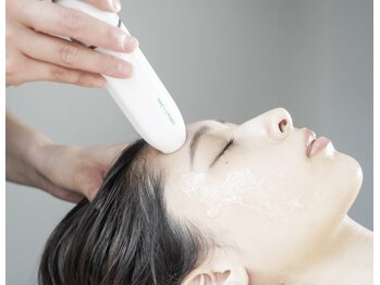 ソウ(SOU)の写真/【10名様限定】速攻小顔効果★たるみ改善◎小顔ウルトラソニックフィット30分打ち放題[ピーリング付]¥18000