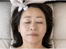 リードスラッシュ(LEAD/)の雰囲気（その分け目、広がっていませんか？）