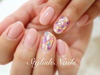 スタイリッシュネイルズ(Stylish Nails)/マルチカラーシェルデザイン