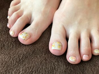 パールビューティーラッシュアンドネイル(Pearl Beauty Lash nail)/春ネイル