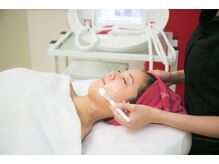 パーフェクトフェイスビューティー 梅田店(PERFECT FACE BEAUTY)/弾力のある引き締まった肌に導く