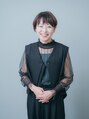 ハリ リリー カニエ 服部 有里