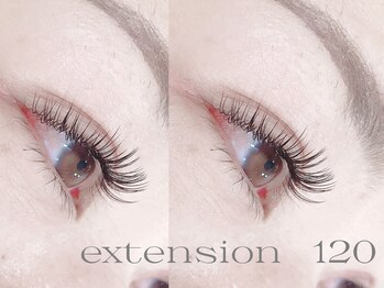 ウィズ(with)の写真/大人女性・OLさん・ママさんにも☆まつ毛へのフィット感◎で目元に馴染みやすいフラットラッシュが魅力！