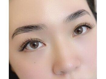 アイデザインラボ 神戸の写真/【LEDマツエク×アイブロウデザイニング×眉毛パーマ(ラミネーション】目周りを整える事で一気に垢抜け♪