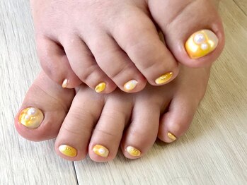 ティーエス ネイル ガーデン(T.S Nail Garden)/黄色オーロラ