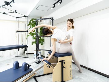 スュクシーピラティススタジオ(Succy pilates studio)の写真/【頑張る私にご褒美】国際資格×マンツーマンの本格ピラティスで歪みを整え、理想の美しさへ！