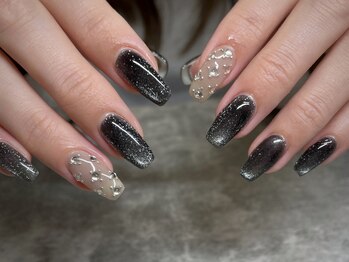 ファーストネイル(First nail)の写真/季節やトレンドを指先から楽しもう♪様々な生活スタイルに合わせやすいデザインやカラーを豊富にご用意☆