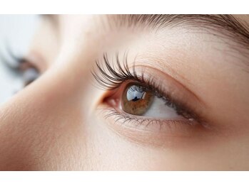 ザ アイブロウ 船橋店(THE EYEBROW)の写真/しっかりマンツーマンで理想のモテ可愛EYEをデザイン！満足いく仕上がりを約束☆