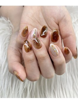 モモネイル(MOMO nail)/
