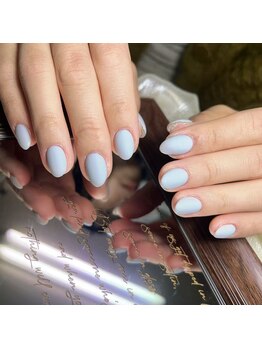 ポミ(POMI)/マットのオーバルネイル