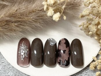 ネイルルームシャイン/