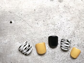 ネイルスミス(Nailsmith)/Fゼブライエロー