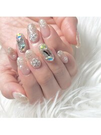 埋め尽くしネイル　¥7500～