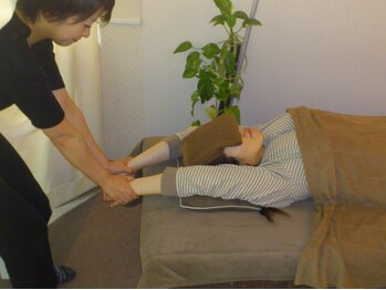 仙台整体センター/当店大人気！骨盤矯正ストレッチ