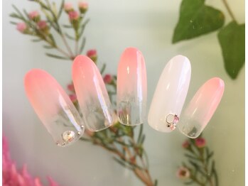 シューズネイルプロデュース/上品ストーンデザイン