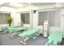上野駅前整骨院の雰囲気（施術実績20年以上の長年の不調やお悩みを改善いたします★）