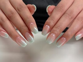 グラデーションネイル