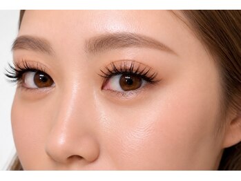 アンブル(ambre)の写真/【最先端LEDエクステつけ放題☆】高品質なエクステつけ放題で理想の目元!ボリュームUPでアイライン効果も◎