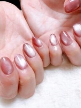 エルネイル(el nail)の写真/『シンプル且つ大人の遊び心を忘れない』あなただけの特別なネイルで指先を美しく演出。定額メニュー有◎