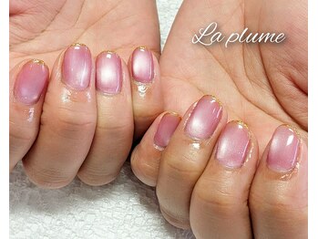 ラ プリュム(La plume)