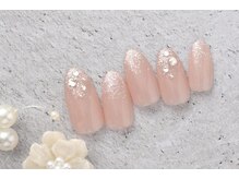 ネイルサロンprish銀座4丁目店【マグネット&フットネイル定額サロン】/6000円　ナチュラル　キラキラ　
