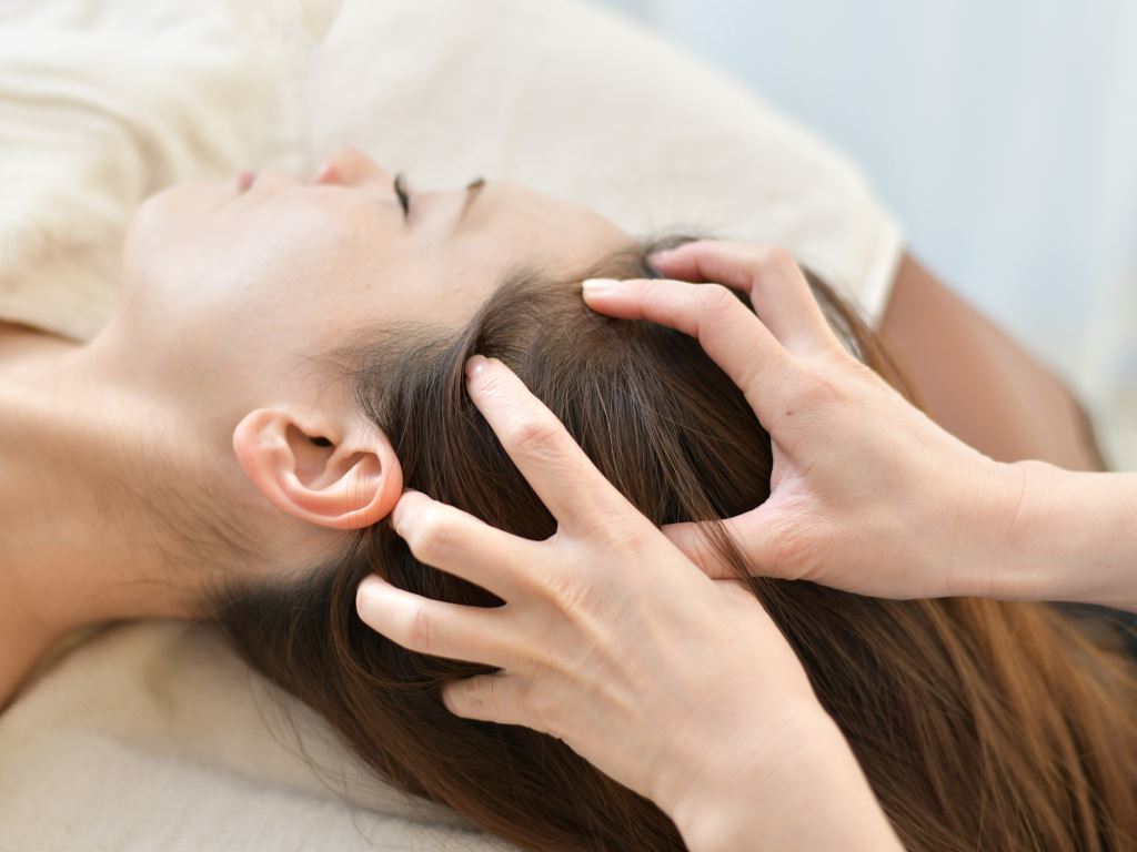 【ベーシック】話題の小顔調整 PARAFUSE.脳洗浄100分