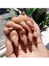 エヌワイエヌ(NYN)/