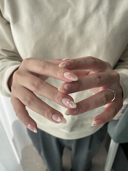 ムーイ 外苑前(mooi.)/cheek × art