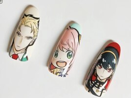 痛ネイル