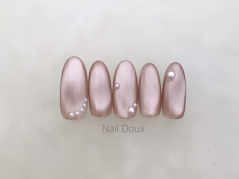 ネイル ドゥ 岡山駅前店(Nail Doux)/上品パールネイル