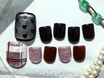 プラスネイル 武蔵小杉店(PLUS NAIL)の写真/可愛いフットデザイン豊富!毎月新作リリース!【触りたくなるすべすべかかと】になれる角質ケアメニューも◎