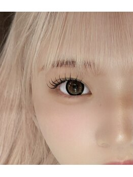 アンリー 金山店(UNLY)/フラットラッシュ100本 Tomo